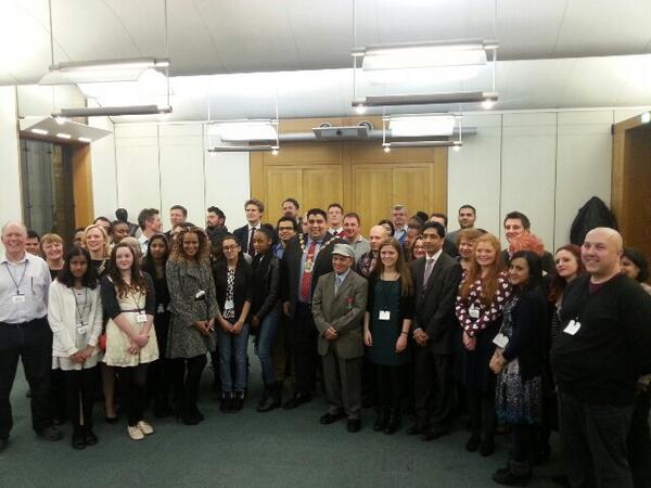 JonBroadbery's tweet photo. A motley crew! @7days4stow in Parliament for a 1 year celebration of the project http://t.co/XFIK0Thz1e