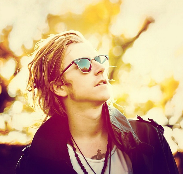 WTKSpain's tweet photo. Foto que acaba de publicar Travis en Instagram http://t.co/jxfhzoEAqb