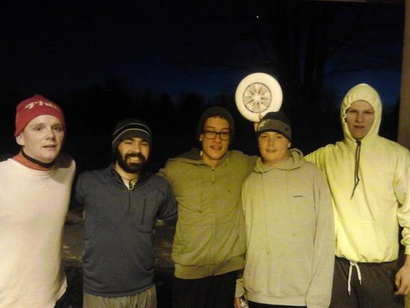 dbaer20's tweet image. 20 degree temps? No problem. 3 @SquirrelPod members, and 3 hs players enjoyed a cold, icy workout! #cantstopwontstop