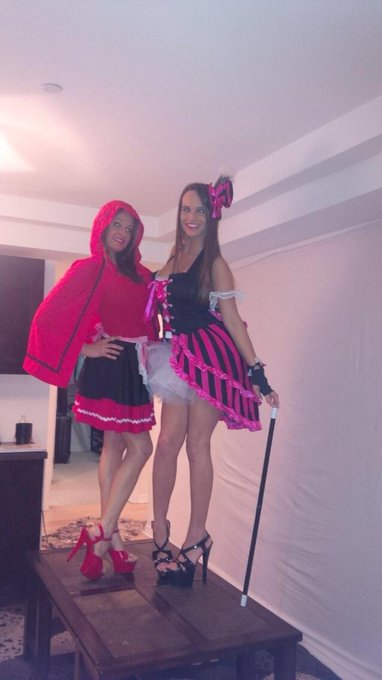 All dressed up and nowhere to go http://t.co/iNtUSsABov<a href="/tag/1fan"class="tags"><span>#1fan</span></a>