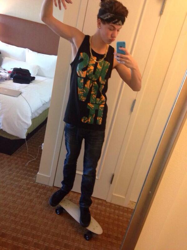 Madison_Dallas's tweet photo. #followmecaniff #followmecaniff http://t.co/aP3lZvzEcd