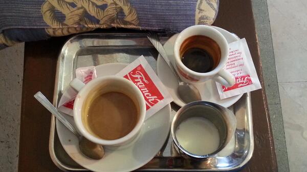 dzjuka's tweet image. Cekamo na red. Guzva je. #brico #pučišća