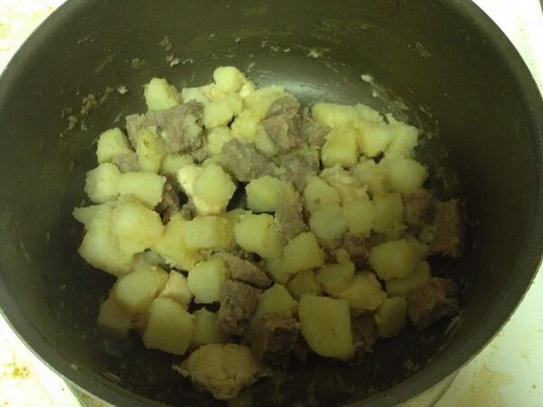 lejandrabargues's tweet image. My boyfrind soup 🍲 #whereisthewater? 😣