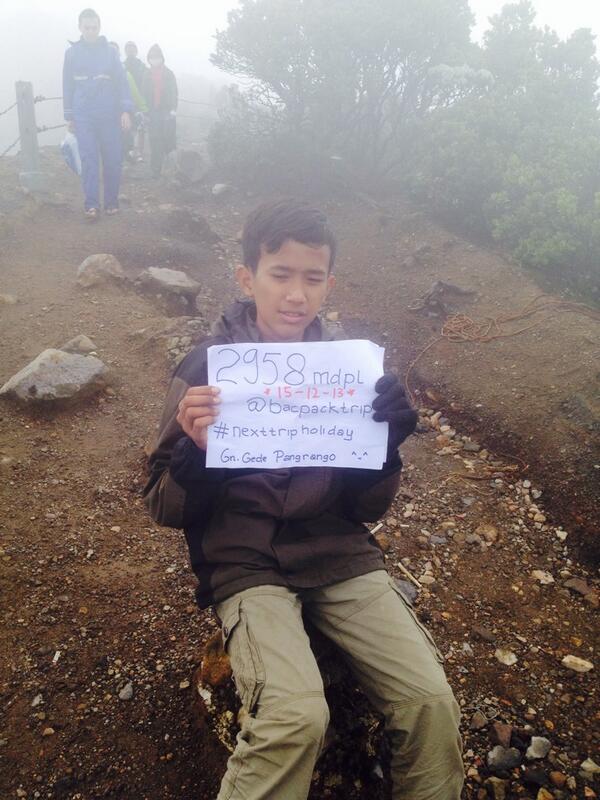 bacpacktrip's tweet photo. yo'i puncak sob hhe http://t.co/mnTCIlhhMX