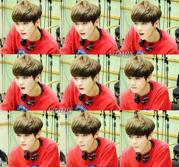 Elf_Inspirit1's tweet photo. "When you smile, we smile too"
"When you cry, we'll cry too"
"When your sick, all of use are sad"
#GetWellSoonLuhan http://t.co/V5RrysmLc5