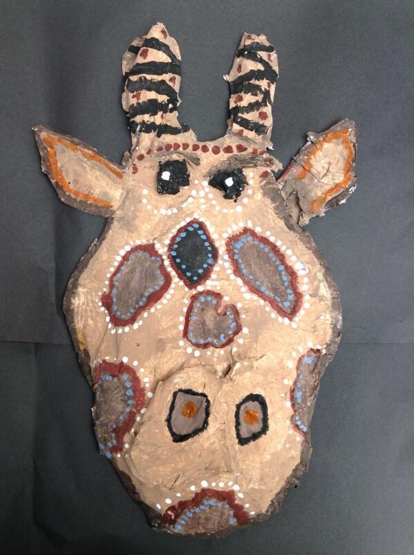 PCSACreative's tweet image. Holly, Sophie, James and Macie
Finished African mask!
