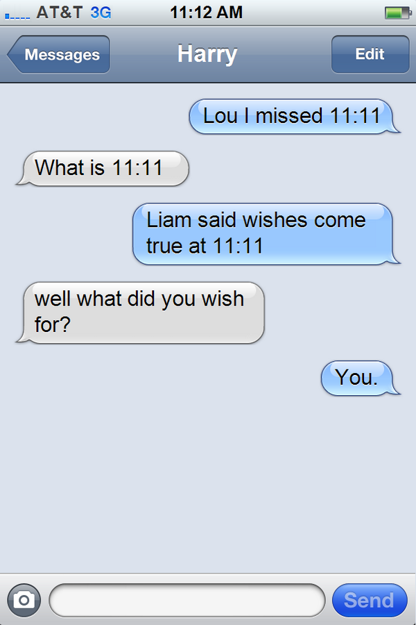 LarryTextProof's tweet image. awww but Harry.. i love you
