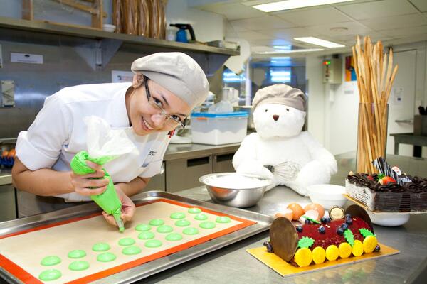 Pastry chef, Wita, and our little friend, Djoko the Teddy are busy making festive treats for our fans! #dessert