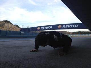 StrakkaRacing's tweet photo. Looks like @dan_walmsley has been putting @grillonieto1 through his paces in-between the Christmas tracks! http://t.co/BdHyiPU0q0