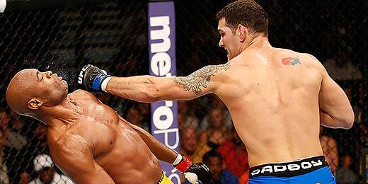 UFCEurope's tweet photo. Christmas is coming twice this year, we get to see Weidman vs. Silva 2 at #UFC168!! Preview: http://t.co/GhBdnDqCCf http://t.co/qfvU879emw