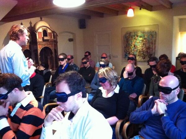 JoostRigter's tweet photo. Een morgen vol openheid, durf en acceptatie in een intieme setting! Wat een goed begin van de dag! #SPECO #JCU http://t.co/o1DJiEoeJB