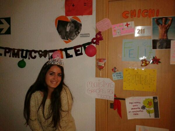 PiliFPR's tweet photo. Un príncipe para Chichi http://t.co/v8A0qf1jR3