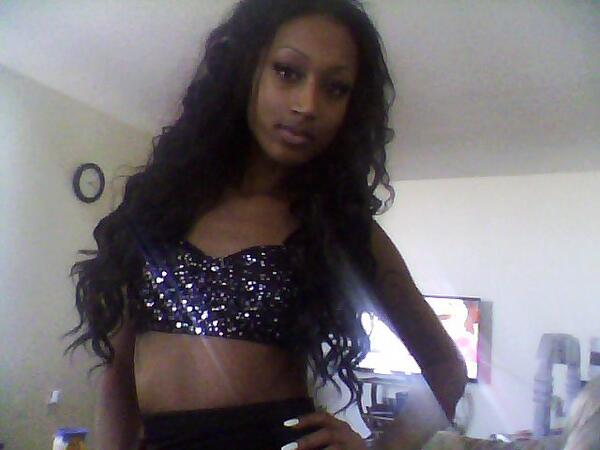 ImThatBitchhh_'s tweet image. #Blakcode #Mixtape #Release #Party