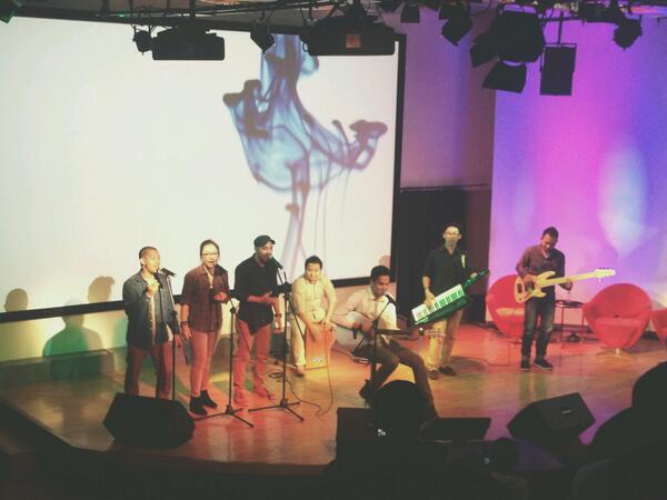 Masih terasa serunya #IYD Launching&amp;Talkshow semalam <a href="/atamerica/">@america</a>! Sukses terus utk <a href="/DialogID/">Indo Youth Dialogue</a> <a href="/jmanuputty/">jacky manuputty</a> <a href="/shamsiali2/">Imam Shamsi Ali</a>!