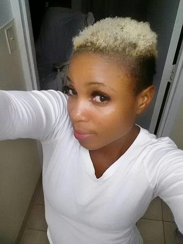 AyishaLoves's tweet photo. Just me http://t.co/qqNJmmxxRV