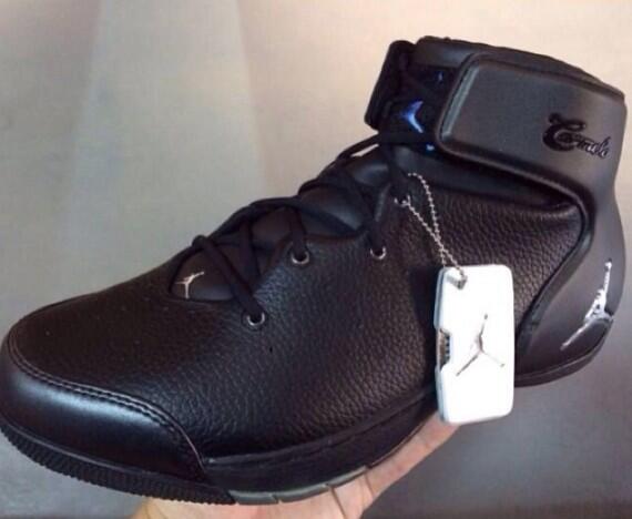 mykicksflyy tweet picture