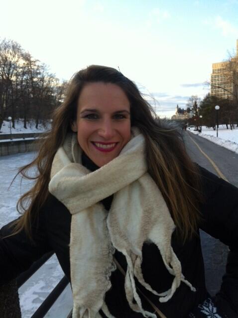 @JenHiggles looking dashing in our Peach colour! Great for cold days along the canal in #Ottawa