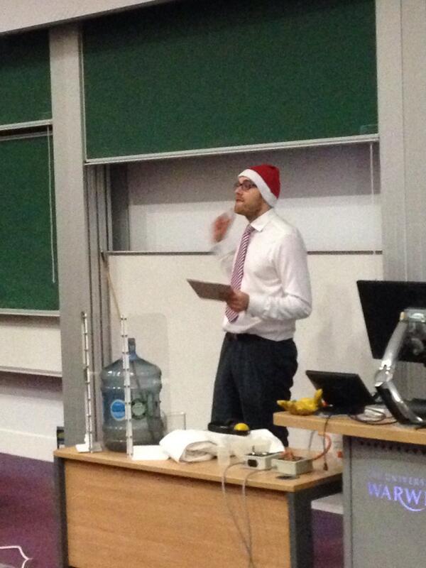 AlextoFavier's tweet photo. “@warwickuni: A v festive employee tells us what's in store2night! #wpxl http://t.co/46dTBpCwlF” @amylilyhowes photographer extraordinaire
