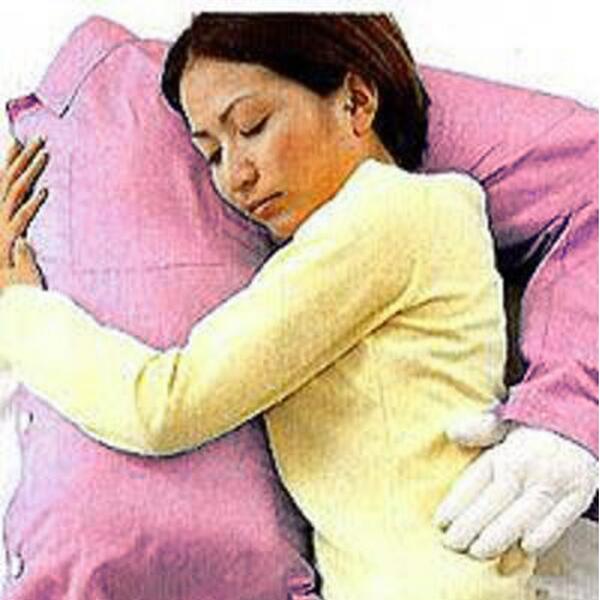 El regalo más vendido esta Navidad!  Boyfriend Pillow!! 
regalaconencanto.com/almohada-que-a…