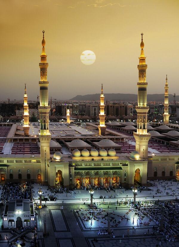 Al-Masjid an-Nabawi, Madinah. Saudi Arabia