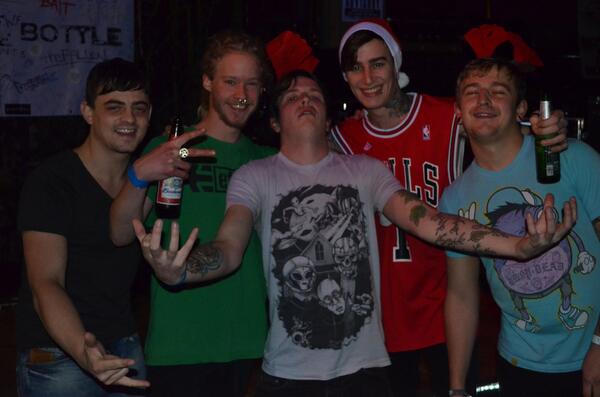 icallmutiny's tweet photo. had a great time at rehab on sunday! taking a break from gigging for awhile to write some more songs! http://t.co/uXflOkGeeX