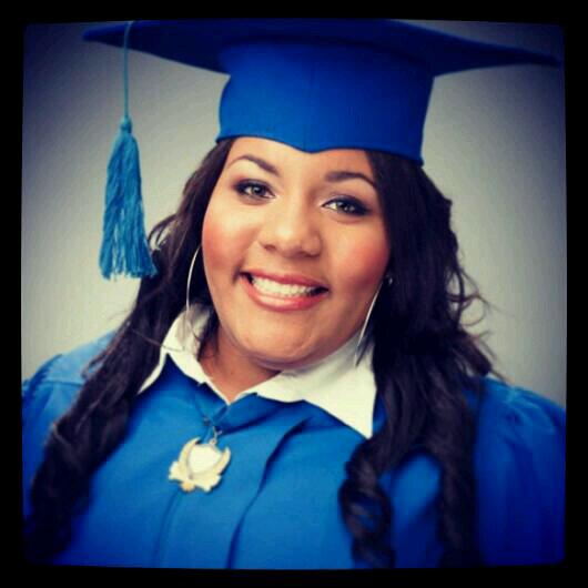 Vuitton_22's tweet photo. ☀Congratulations☀ @ACristih507  Dios te continue Bendiciendo y sigas cosechando exitos! Muaxxx♥ http://t.co/34UCxUr53Z
