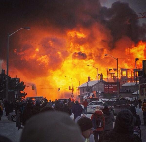 "<a href="/johncpiercy/">John Piercy</a>: .<a href="/brooksie41/">MB</a>: "<a href="/adix17/">ADickson</a>: One of the more impressive pictures of the #ygkfire "" Eastern Ontario Canada