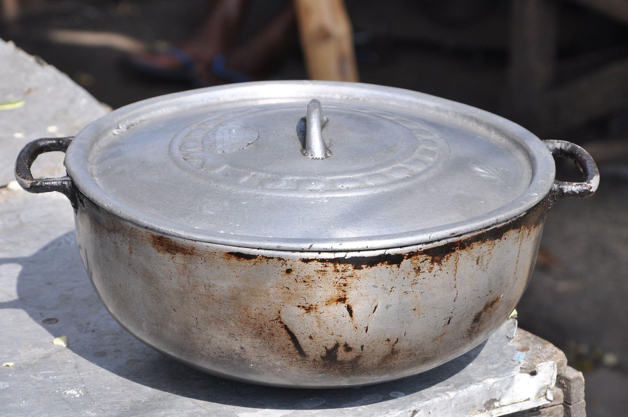 Jamaican Cast Iron Dutch Pot