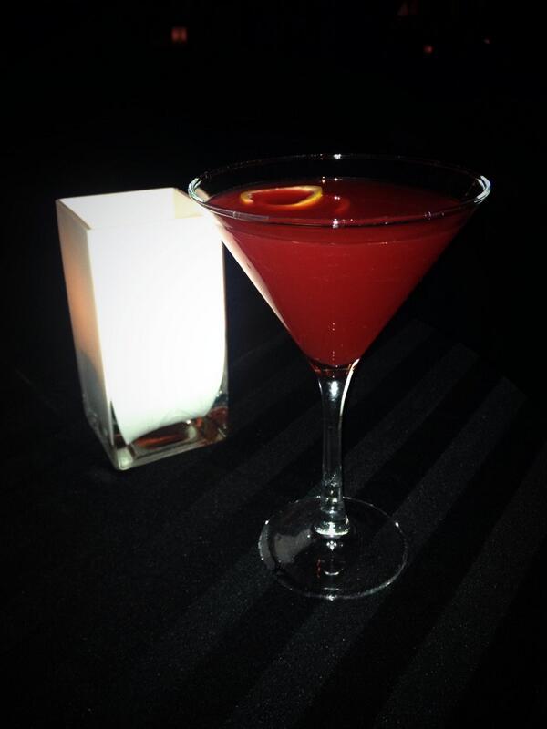 LuxorLV's tweet photo. Try the Elite Breeze @TenderLV http://t.co/Uqs1vPOzMn