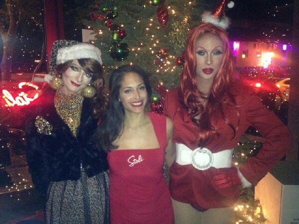 StoliLA's tweet photo. RT Now @Stoli specials #DontTellMamaLA #westhollywood Amazing talented #performers on stage #Sassy #showcase http://t.co/dz1IusQg6z