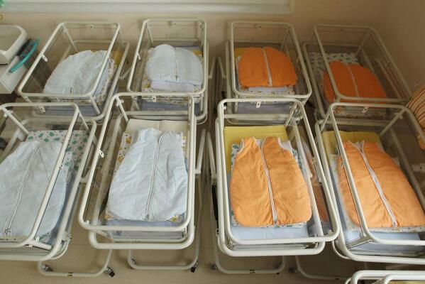 StandardKenya's tweet photo. Grief as Indian woman #miscarries 10 babies in one night http://t.co/eM4MFxYWlF http://t.co/OvdfBjCobe