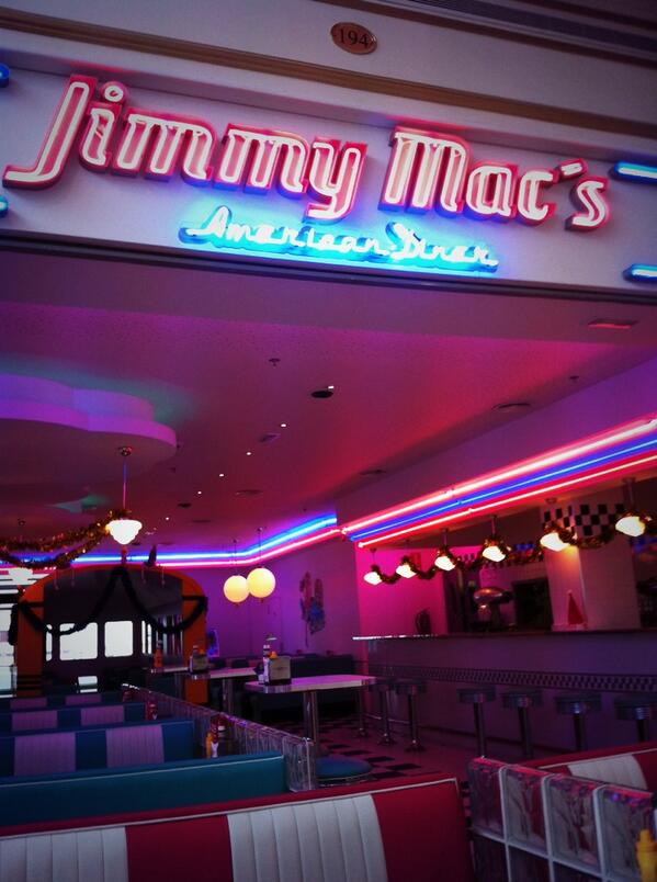 marians_bs's tweet image. Comidita rica rica con la MAFIA @patritolon @monication_pr @martaav4