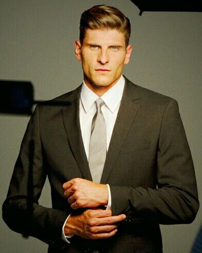 KyaaahJ's tweet image. #learningthealphabet M is for Mario