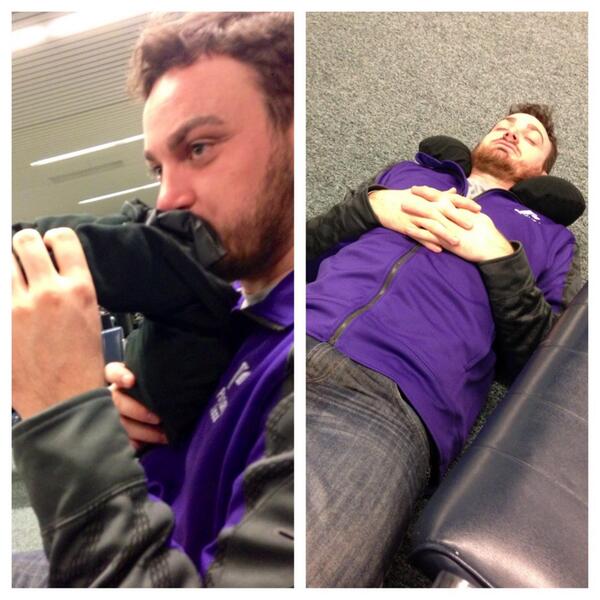 kris10hemker's tweet photo. @chrissyteigen what I'm dealing with @JordonMonty  #badairportetiquette #hethinksyouwouldbedisappointed http://t.co/VOFbD7muNa