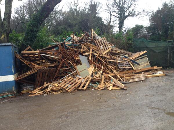 Lots of FREE fire wood available from us!
Get In Touch!