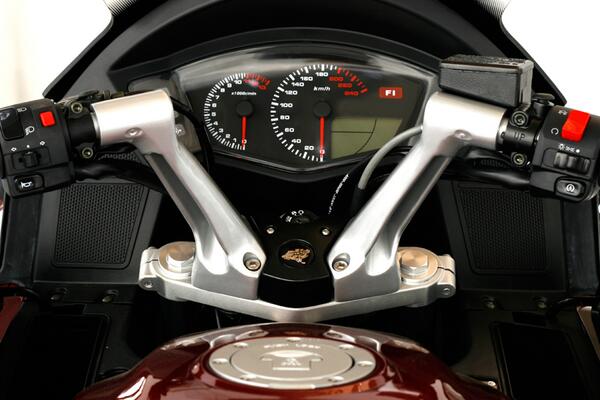 Mondialtouring's tweet photo. Güç senin kontrolünde; SD 650-T http://t.co/TXMnqtPDw3