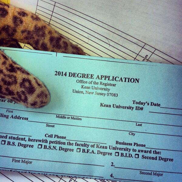 itsBROOKEdotcom's tweet image. Finally 😭😩🙌 #onemoresemester