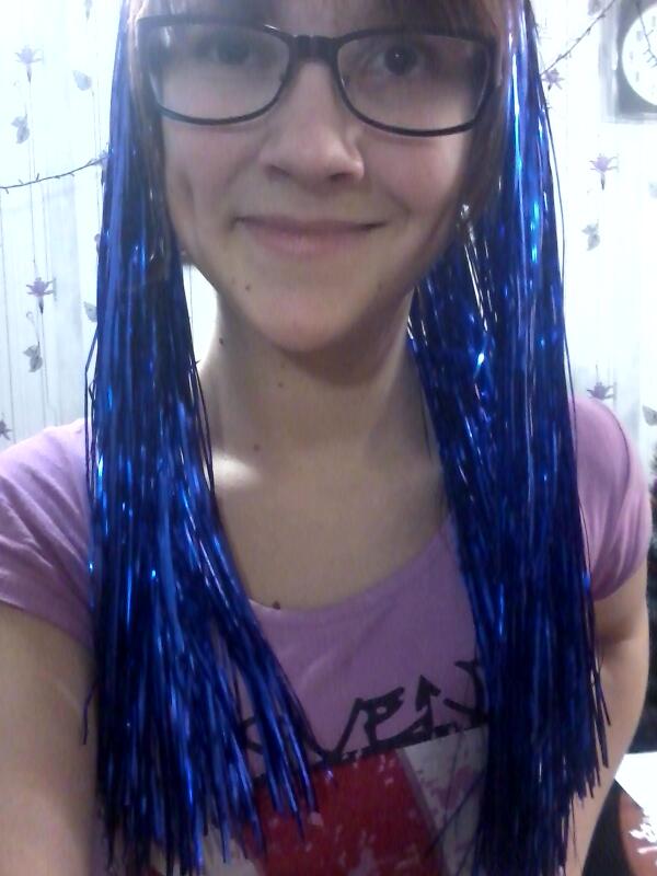 30STM_marsarmy's tweet image. Святые волосы Никки Минаж