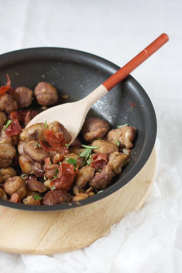 Foodzai's tweet image. Perfect side dish for Christmas: Chestnuts with Prosciutto and Rosemary. bit.ly/1fEoXYY #xmasrecipes
