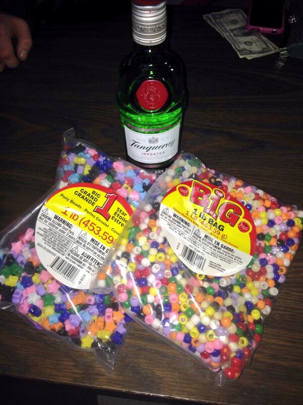 evstasy_pill's tweet image. @ShelBell42 knows me too fucking well and got me the best bday gift! #tanqueray🍸 #ponybeads🐴 #evproblems