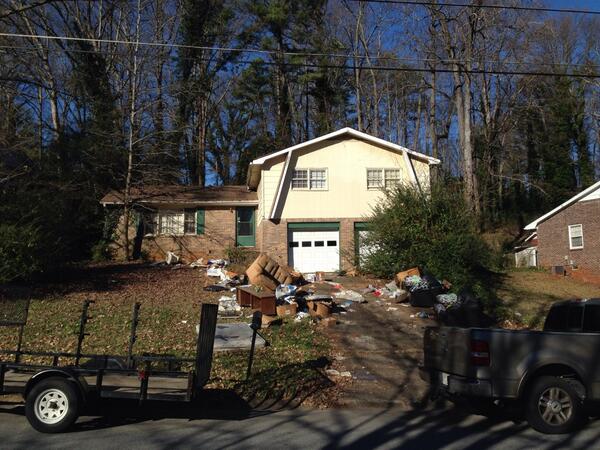 ATLCleanUP's tweet image. Southern Star was out in Morrow, GA today conducting a trash out service for a client. Trash outs starting at $500!!