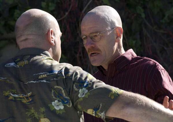 BreakingBadMega's tweet image. Walt no está llevando muy bien las noticias de su recuperación¿acaso quería morir?vimeo.com/82230743#trael…
