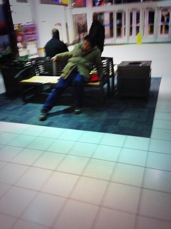 cailbail_'s tweet image. Longman passed out at the mall #lnzproblems