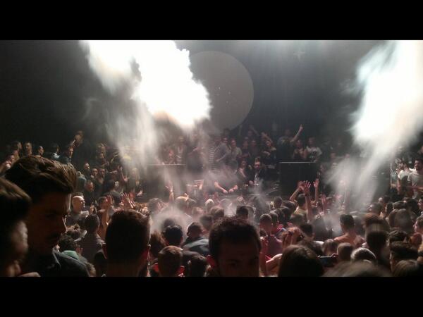 fraprivilege's tweet photo. @realdjralf senza Ralf non è un Buon Anno..... http://t.co/wtpGf6TXTD