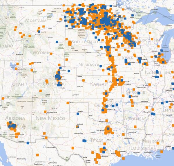 bisontracker's tweet photo. NDSU has a phone app called "Bison Tracker"... can you see the caravan to Frisco?  !!! @AGSFCS http://t.co/5Z7yDXFlK4