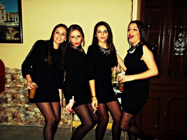 lorenaMB8's tweet photo. #Nochevieja. http://t.co/gqYUZN425I