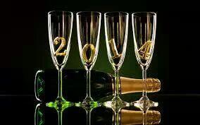 SoldiersAngel84's tweet photo. Happy new year!La multi ani! :* :* :* http://t.co/NyK3zYApmg