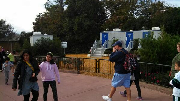 brkgnews's tweet photo. Experimental Portapotty Commodes of Tomorrow http://t.co/bjo3Tjtoun