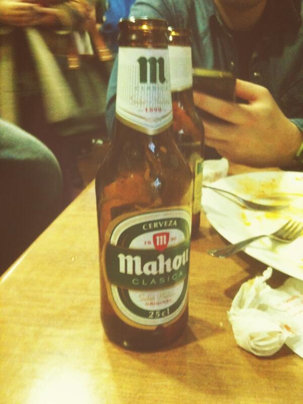kapirulo777's tweet photo. Calentando para esta noche @rulo1mh @nandinand @ismabreton http://t.co/eVy9aTGkN9