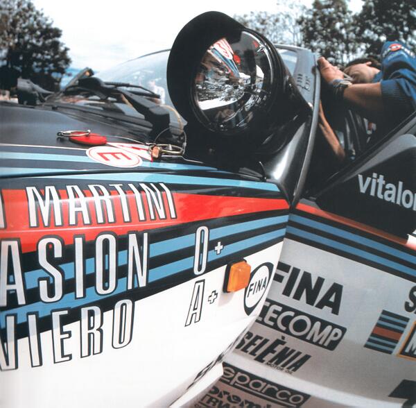 liverylust's tweet photo. Martini anyone? #liverylust http://t.co/cIfyrABEkg